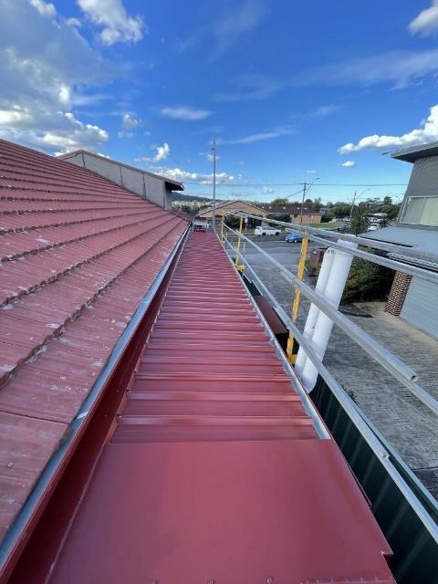 Colourbond vs Polycarbonate: Choosing the Best Pergola Roof